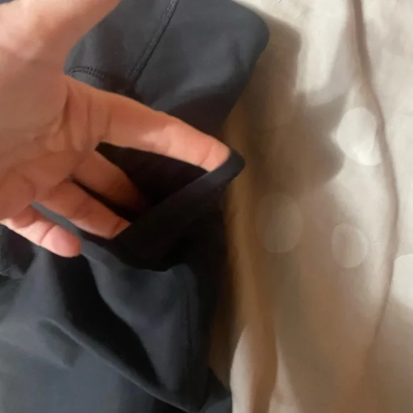 Old Navy Women's Black Leggings - Picture 5 of 5